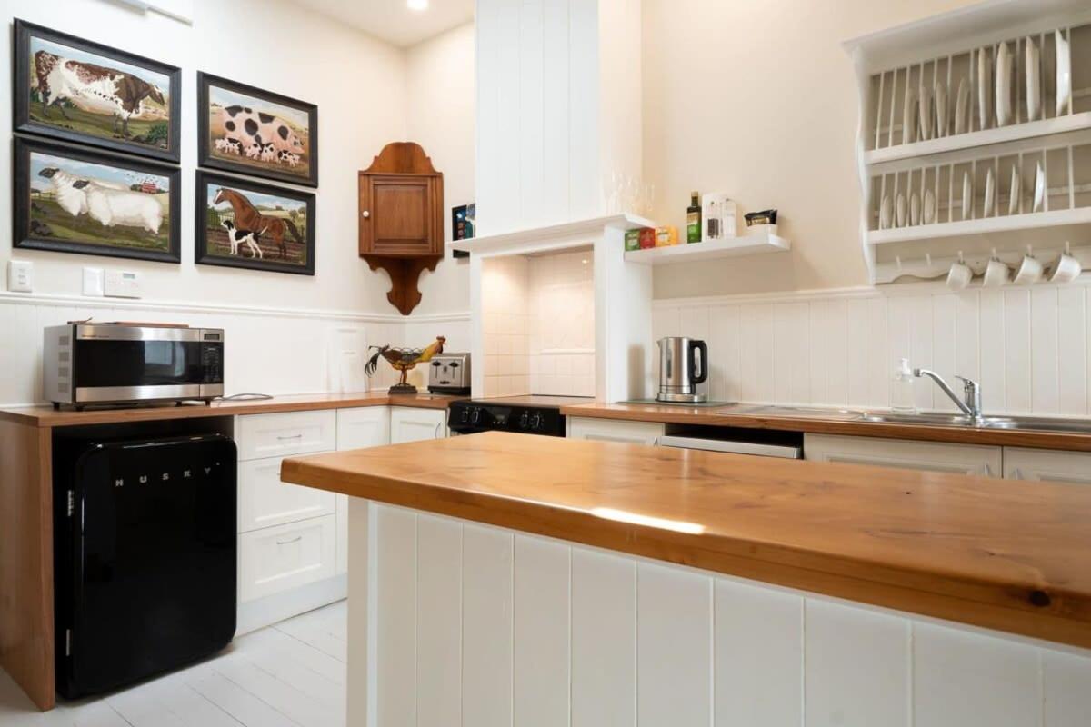 Charming On Charles Villa Launceston Ngoại thất bức ảnh