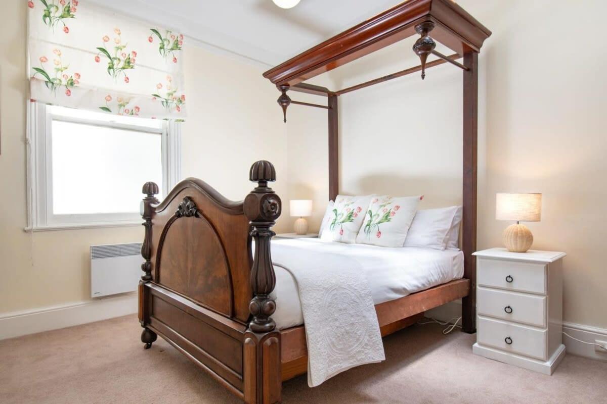 Charming On Charles Villa Launceston Ngoại thất bức ảnh